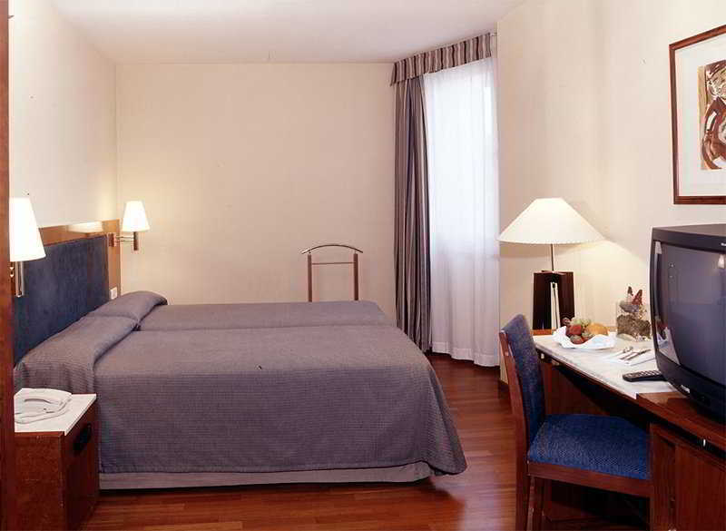 Hotel Pedralbes Barcelona Zewnętrze zdjęcie