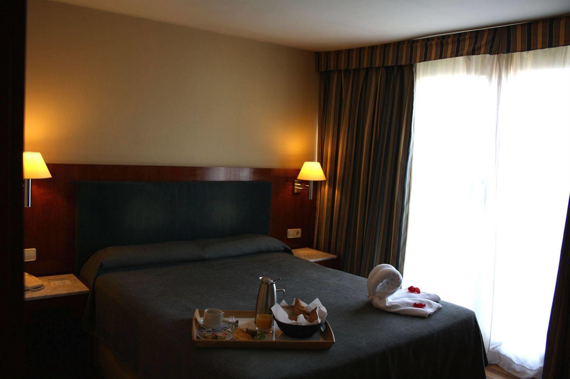 Hotel Pedralbes Barcelona Zewnętrze zdjęcie